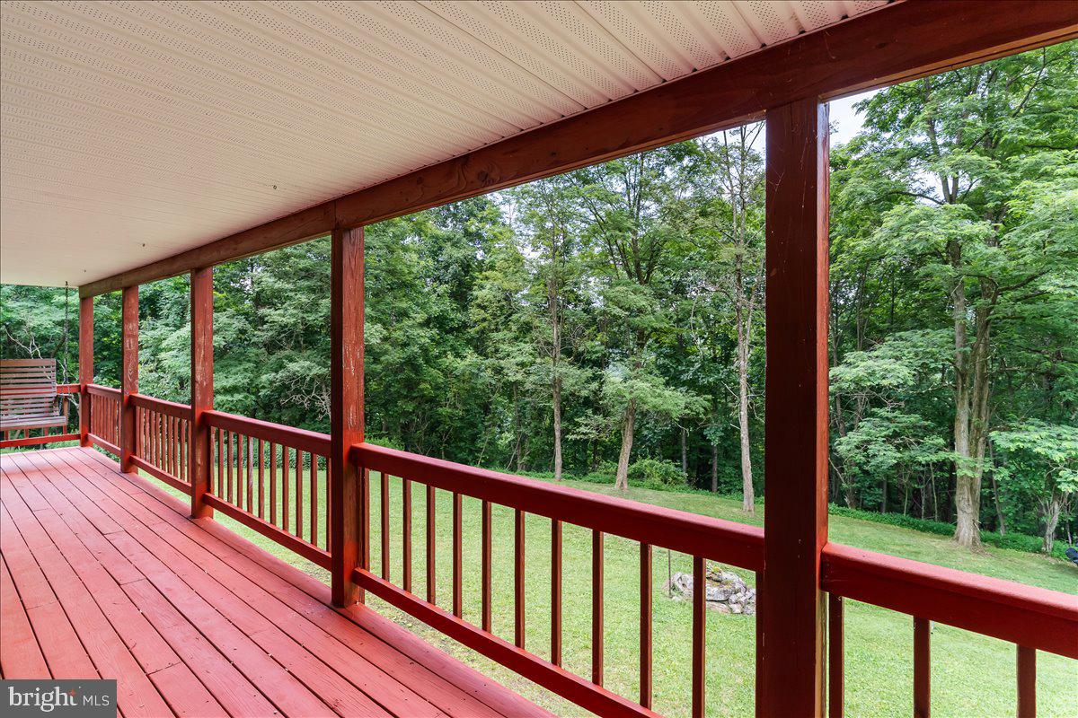 611 Timber Trl Property Photo 8