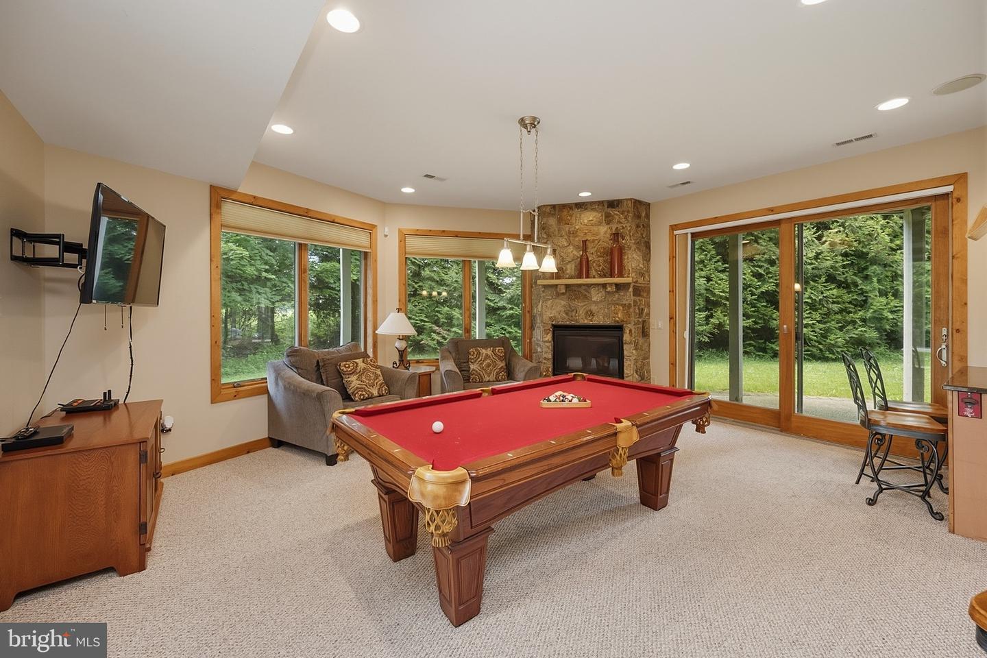 250 Lake Pointe Dr Property Photo 51