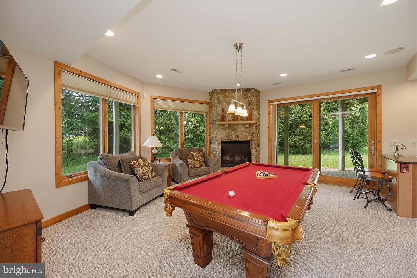 250 Lake Pointe Dr Property Photo 55
