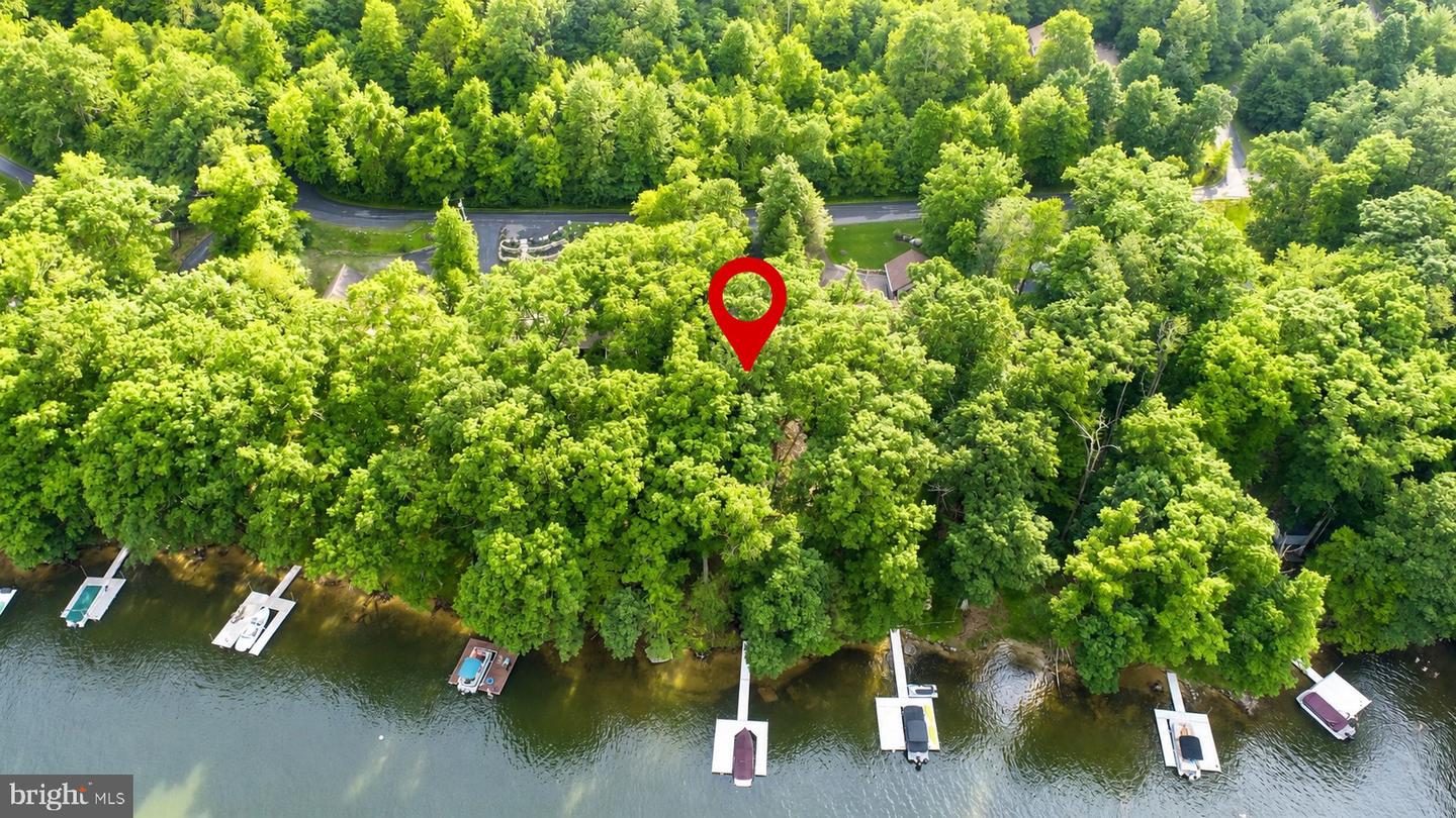 86 Shingle Camp Ter Property Photo 16