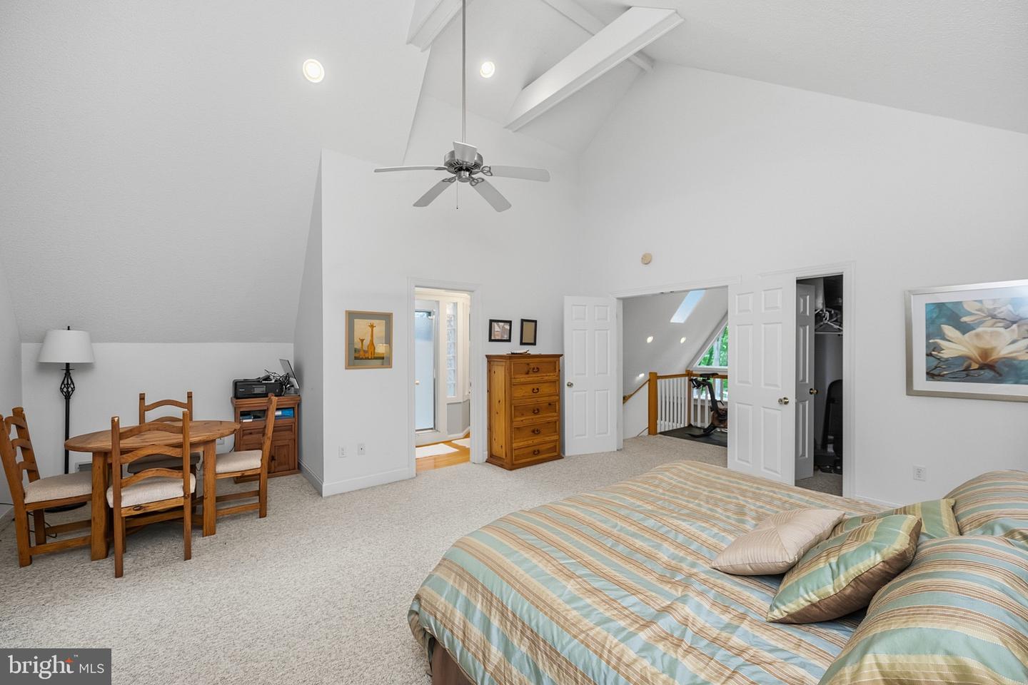 86 Shingle Camp Ter Property Photo 46