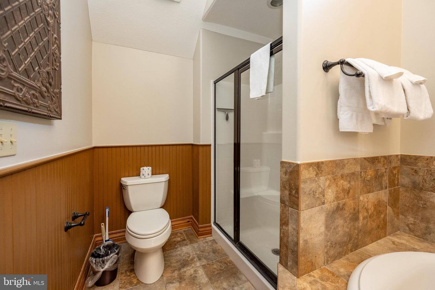6 Walton Way Property Photo 32