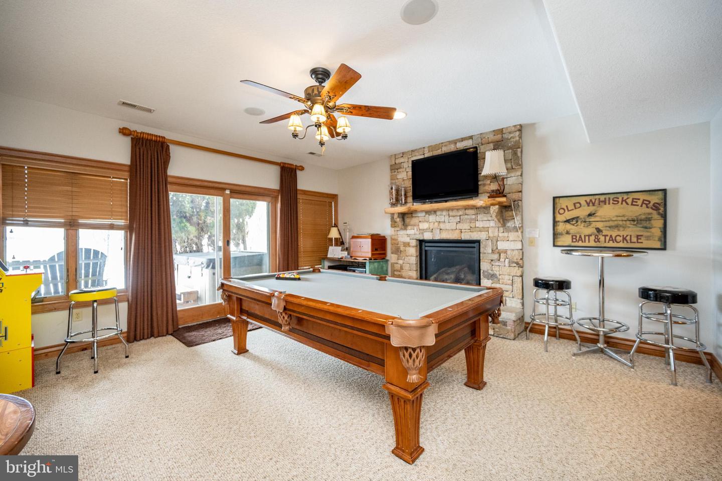 6 Walton Way Property Photo 34