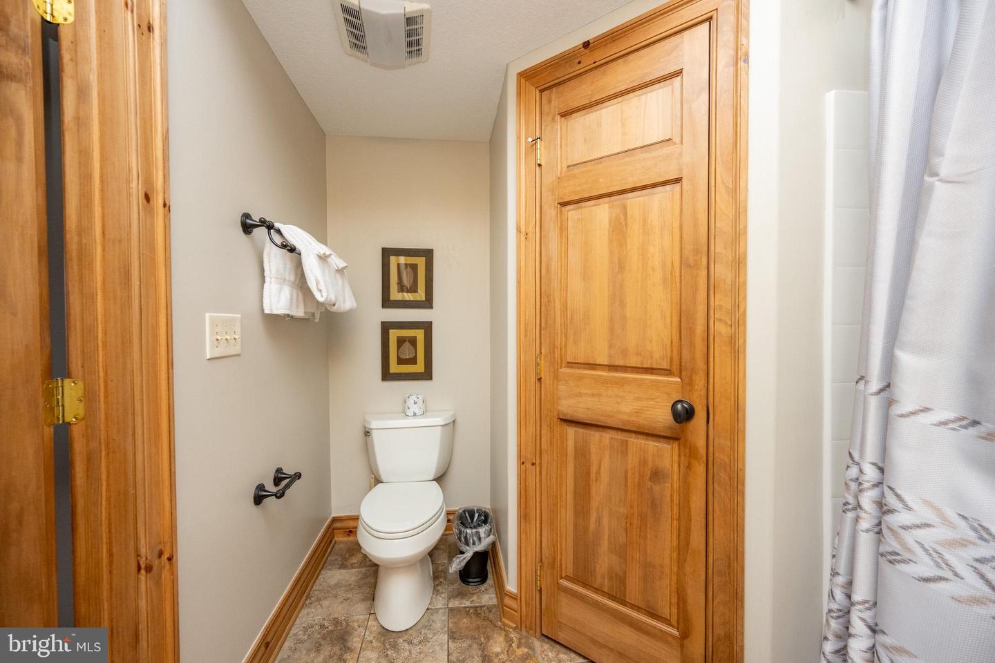 6 Walton Way Property Photo 46