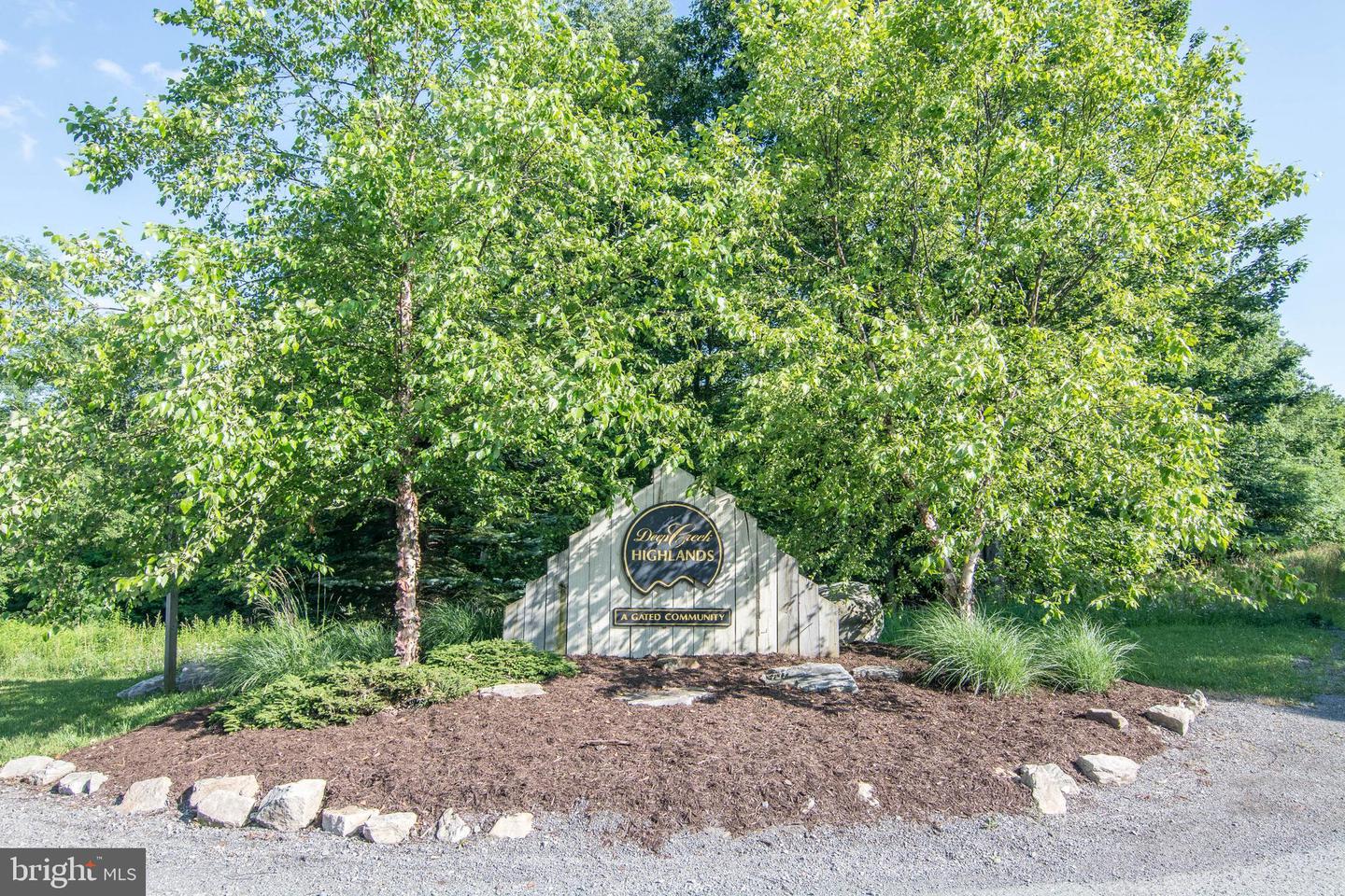 84 Mountaintop Rd Property Photo 12