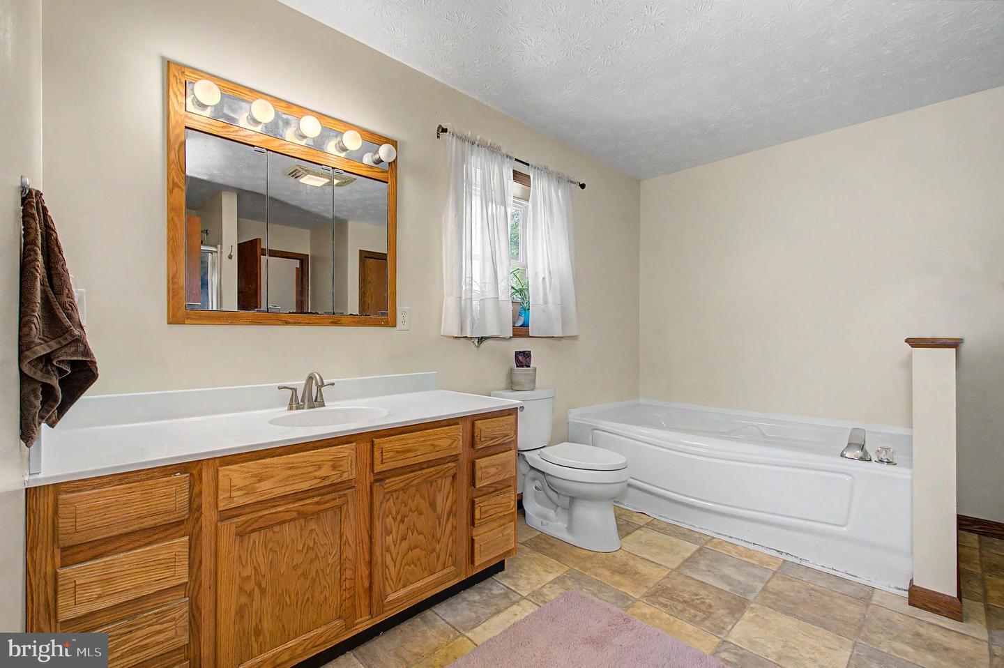 610 Harvey Winters Dr Property Photo 27