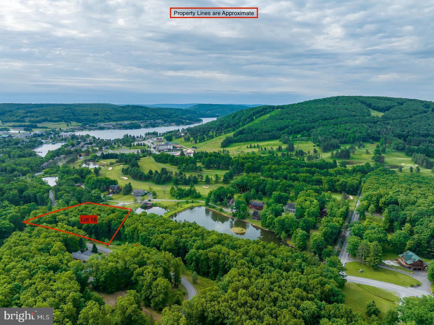 16 Sam's Ln Property Photo 1