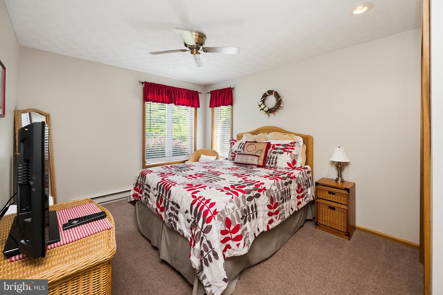 365 Pinnacle Dr Property Photo 45