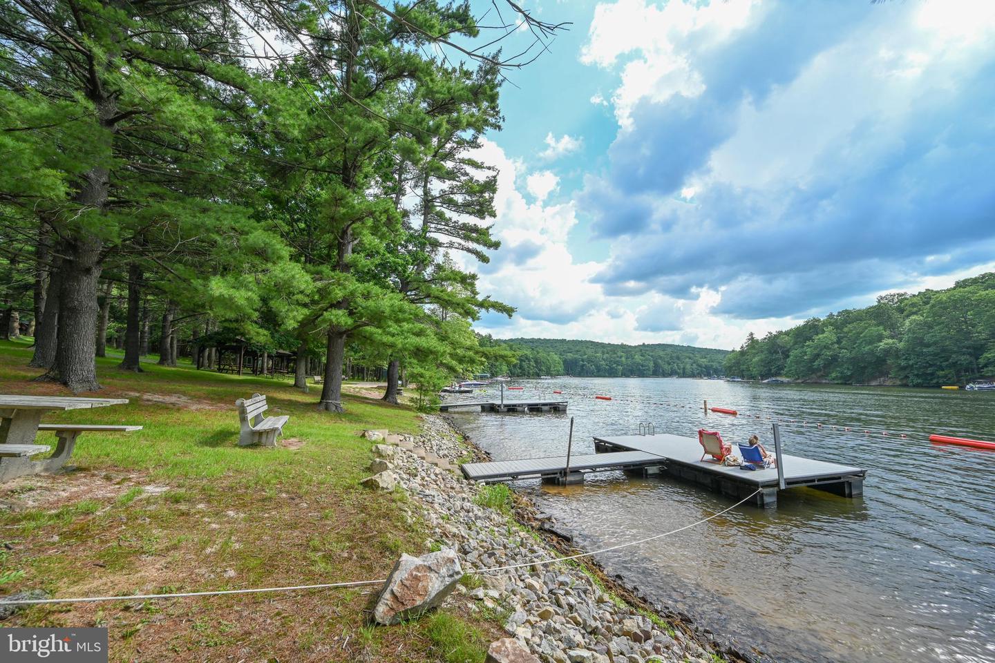 527 Deer Run Ln Property Photo 121