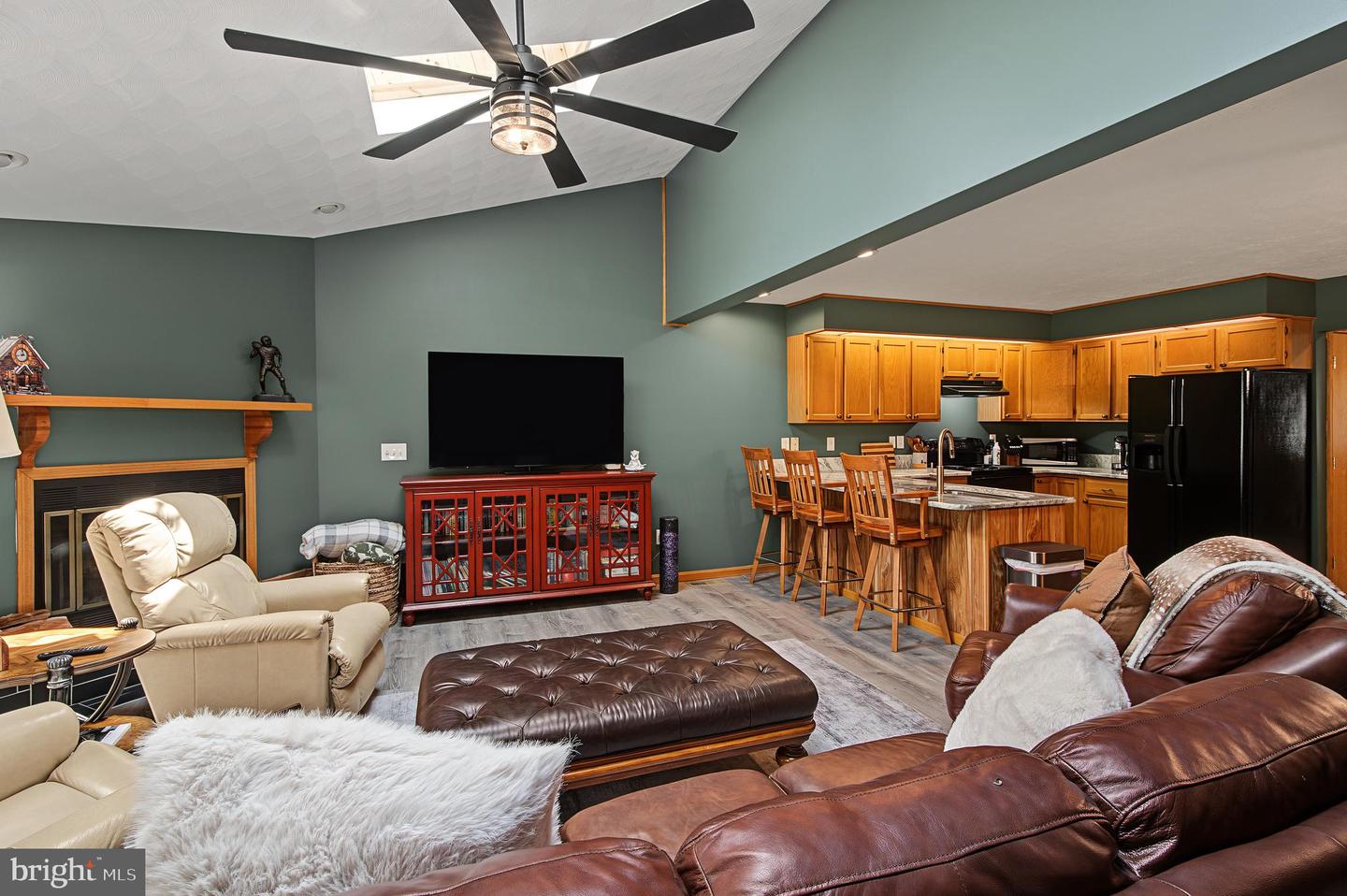 5 Laurel Brook Dr #5 Property Photo 18
