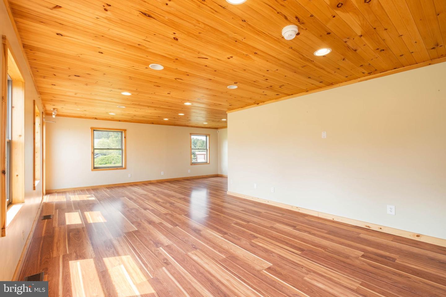 173 Friendsville Rd Property Photo 22