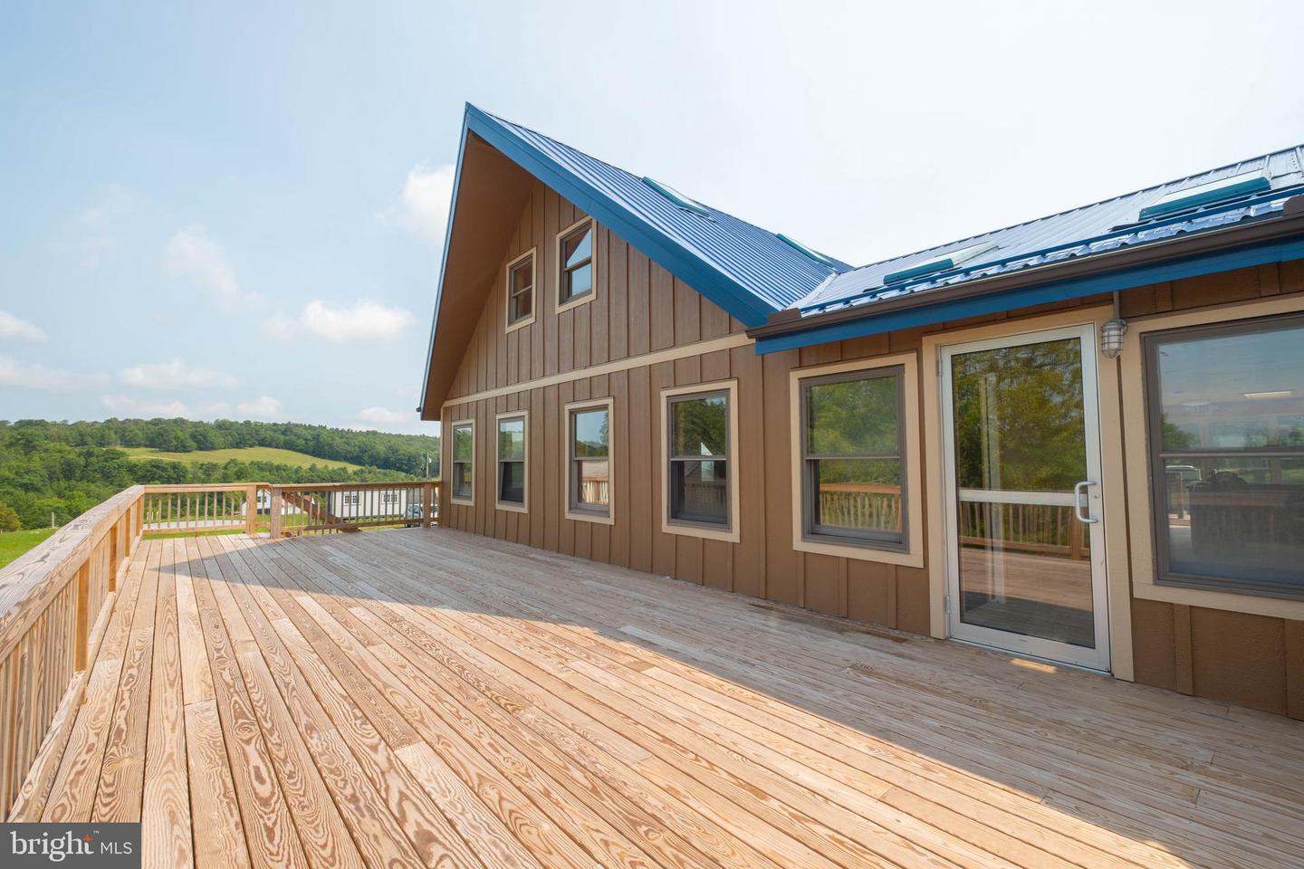 173 Friendsville Rd Property Photo 45
