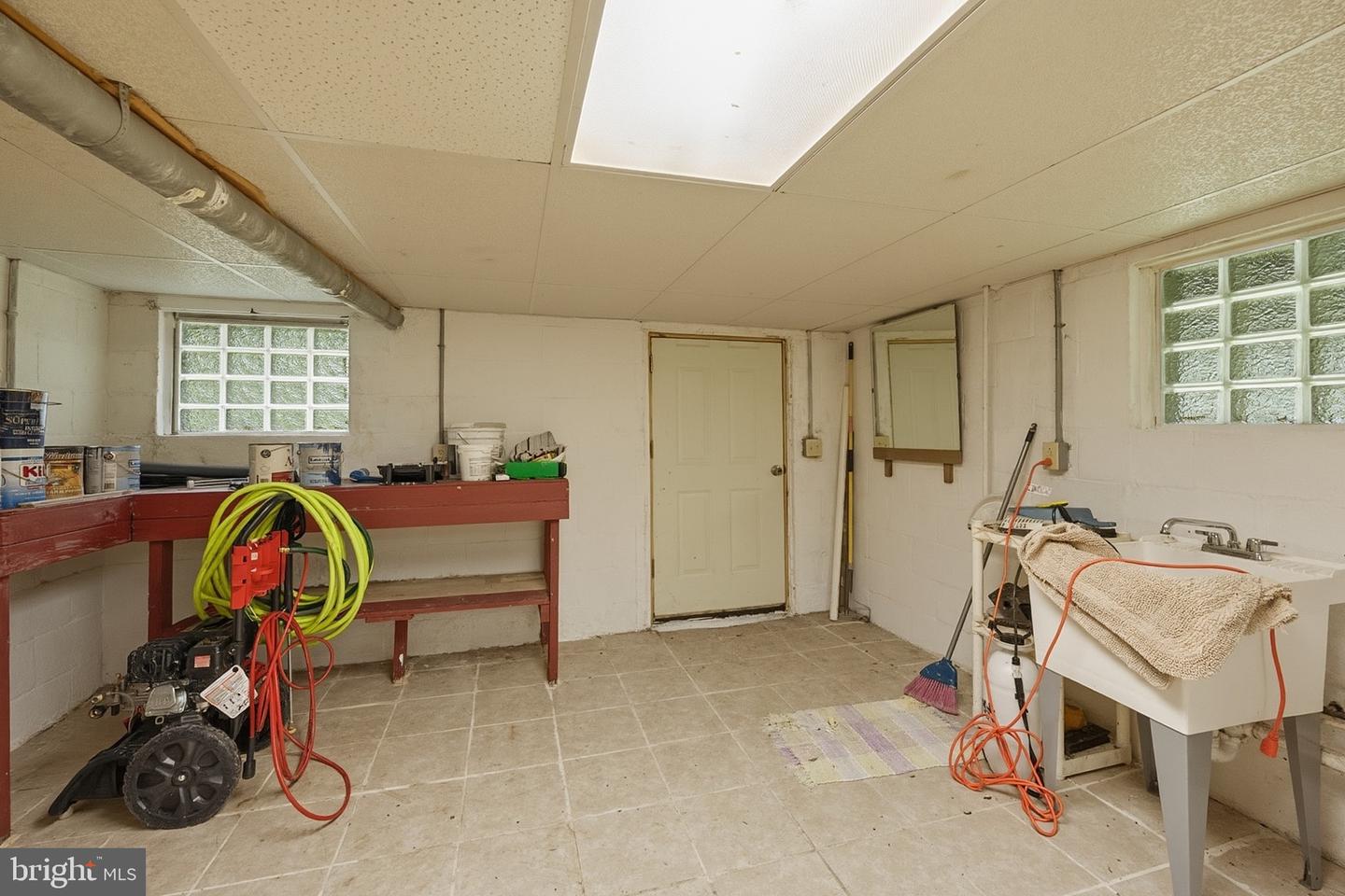 206 W Liberty St Property Photo 23