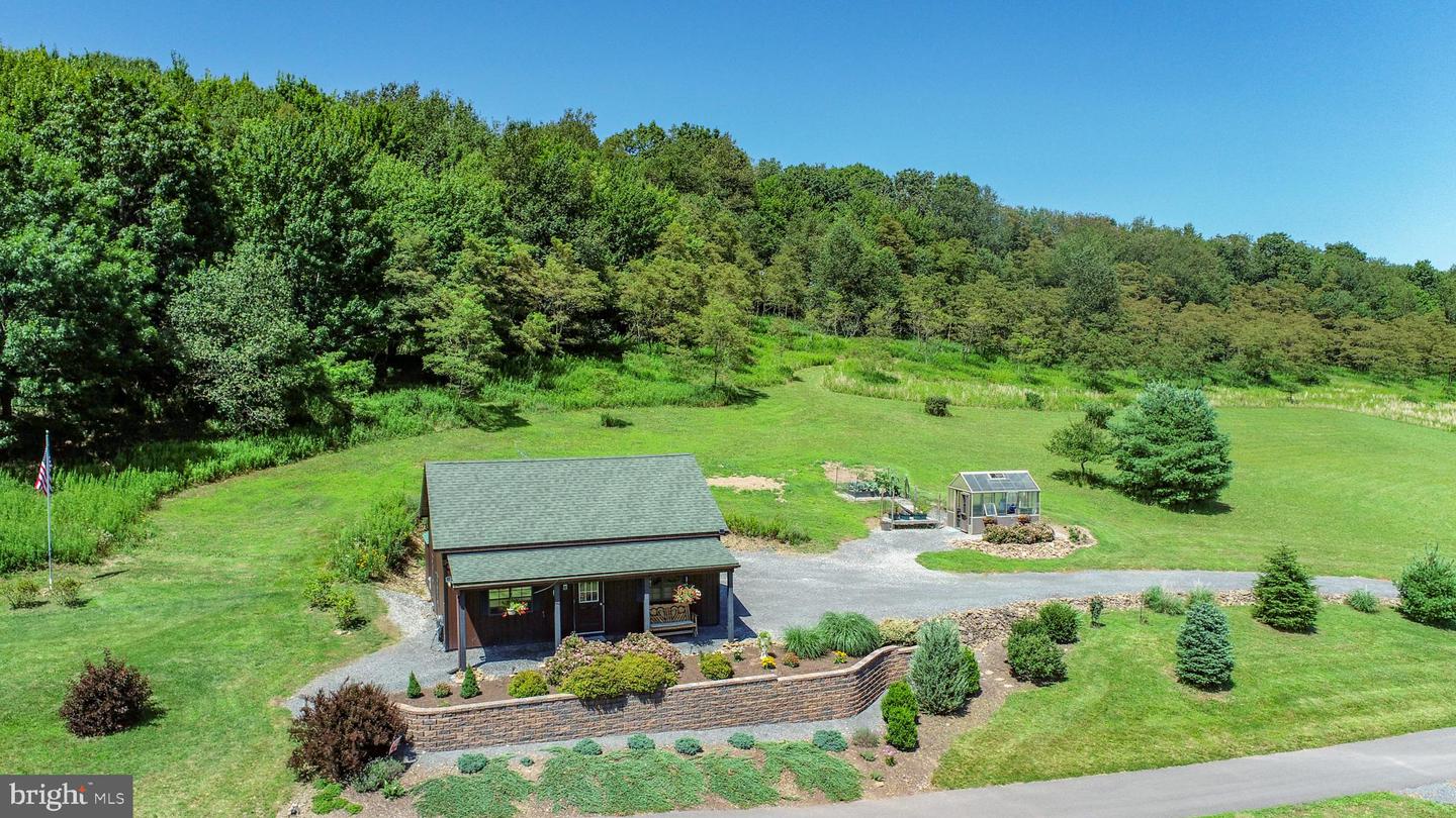 273 Daylily Ln Property Photo 8