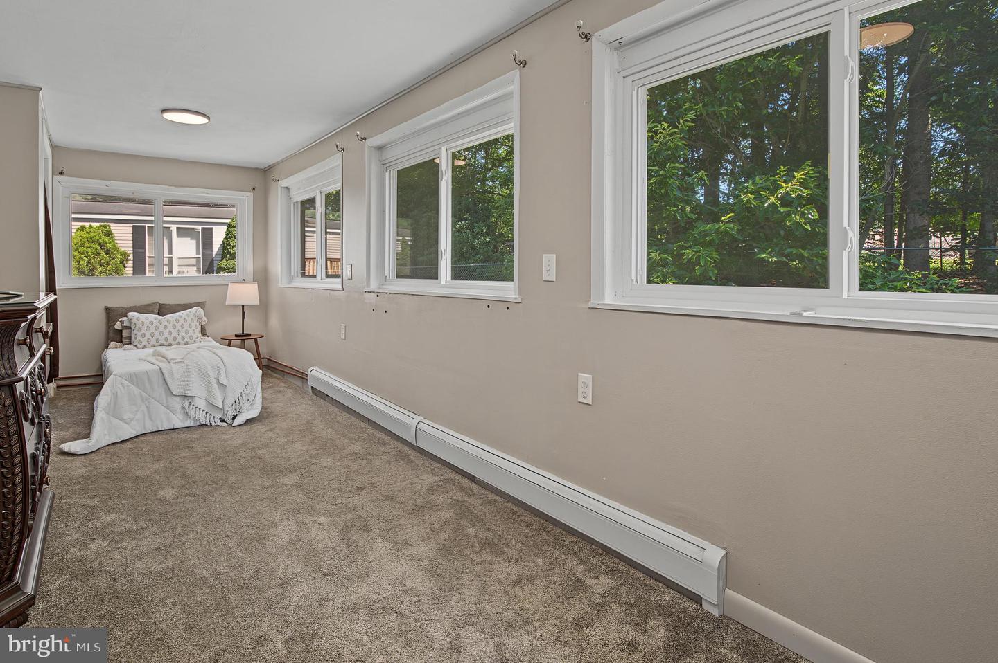 40 Sunshine Property Photo 15