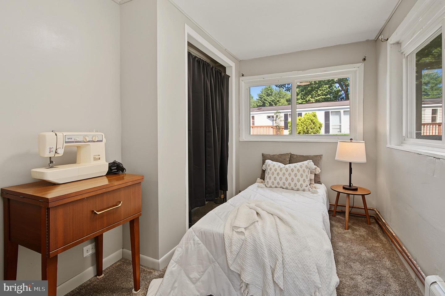 40 Sunshine Property Photo 16