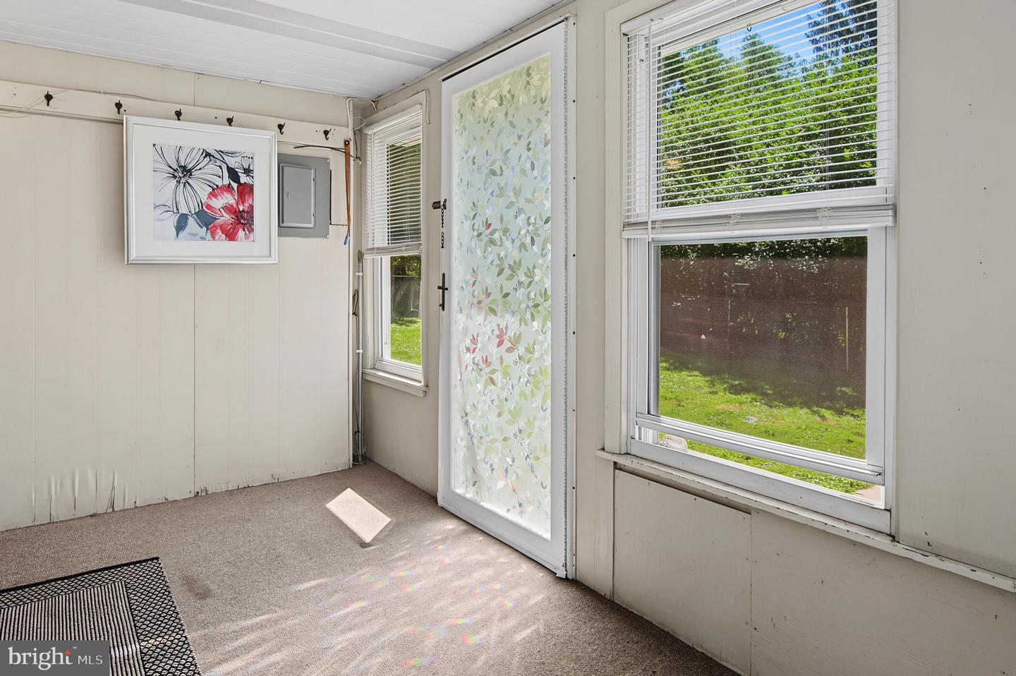 40 Sunshine Property Photo 32