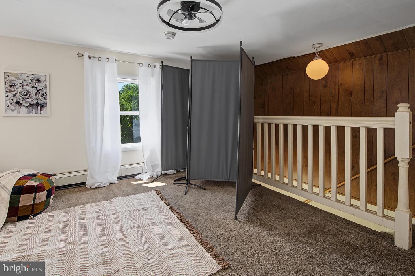 40 Sunshine Property Photo 42