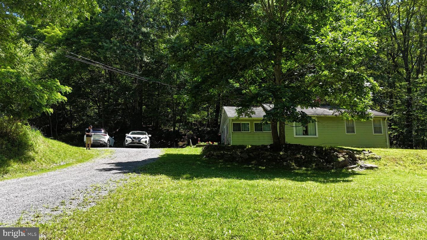522 Gravelly Run Rd Property Photo 2