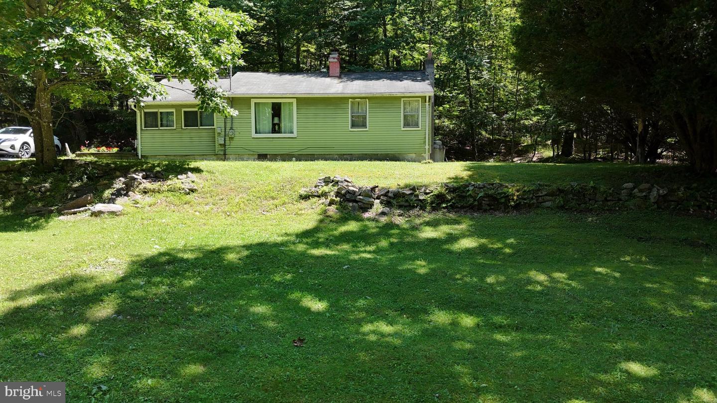 522 Gravelly Run Rd Property Photo 3