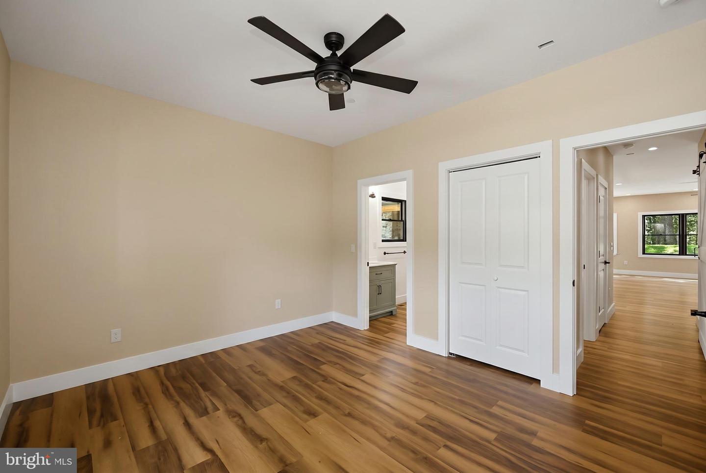 15 Byran Dr Property Photo 44