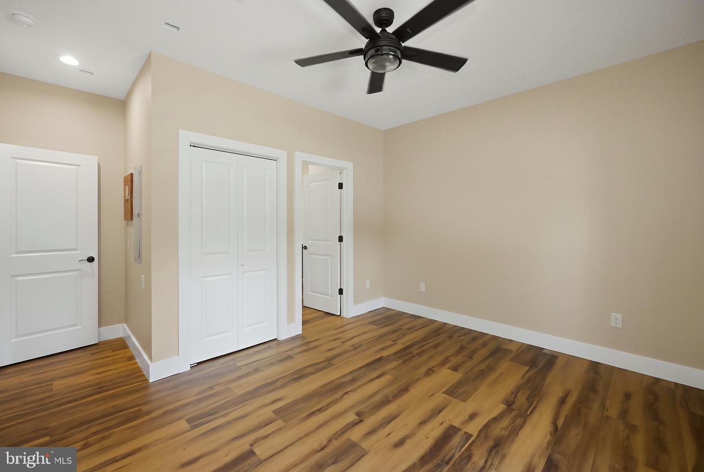 15 Byran Dr Property Photo 48