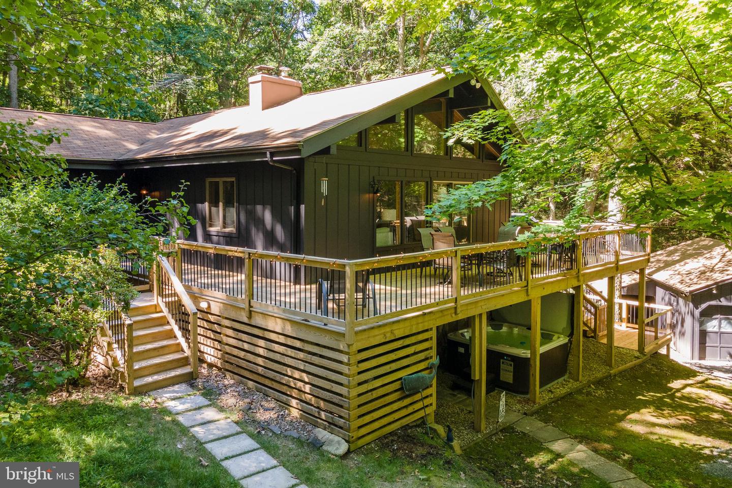 106 Lodge Cir Property Photo 4