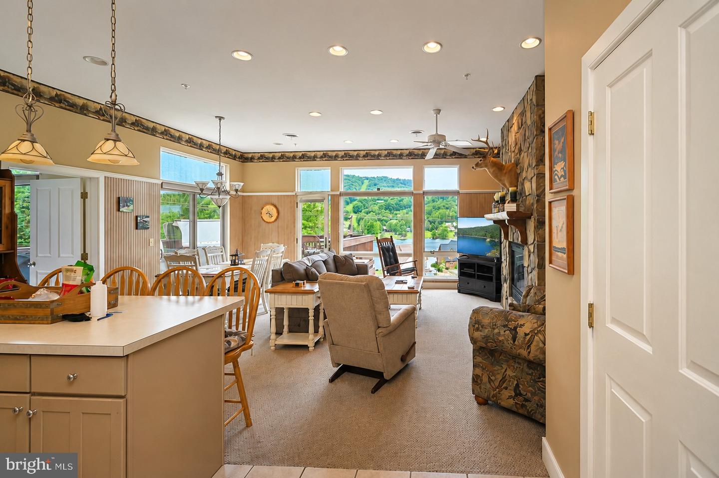 1278 Deep Creek Dr #1b Property Photo 7