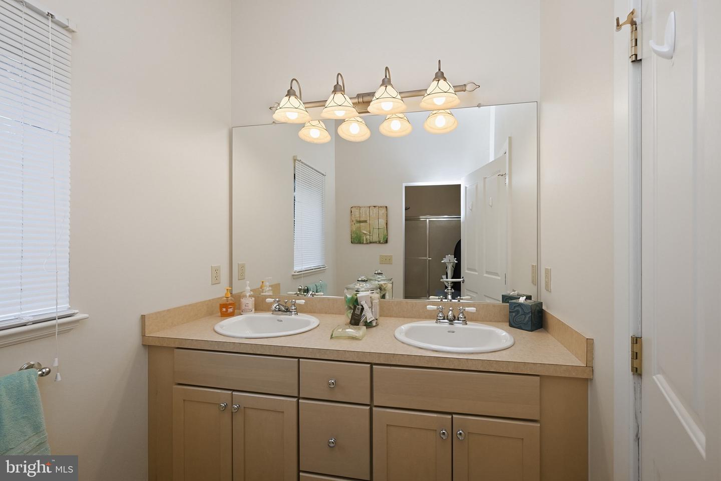 1278 Deep Creek Dr #1b Property Photo 32