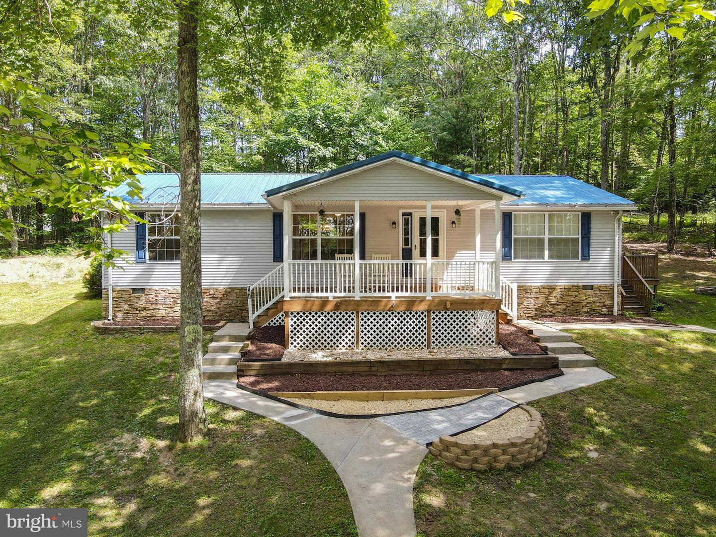 181 GLOTFELTY DR