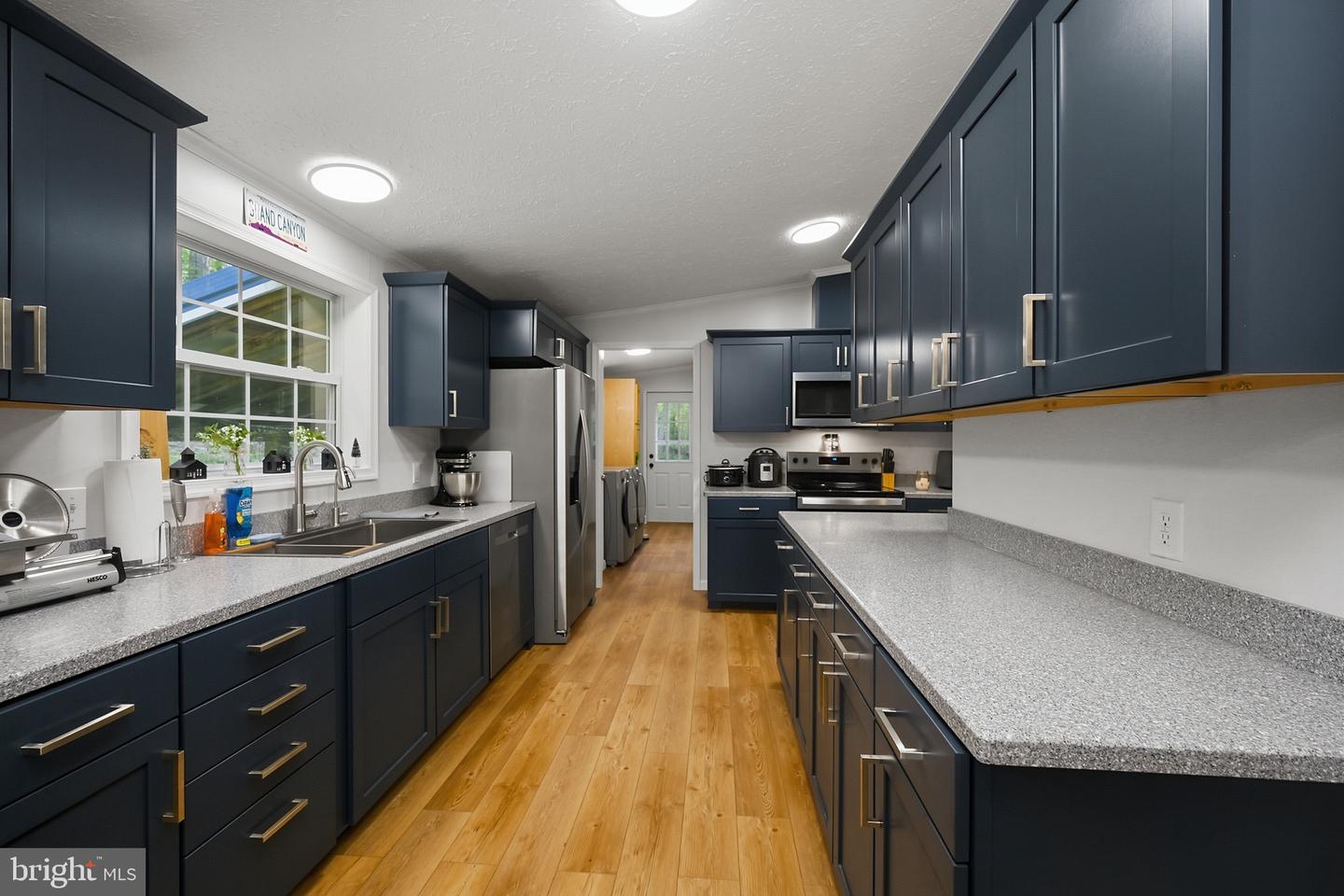 181 Glotfelty Dr Property Photo 4