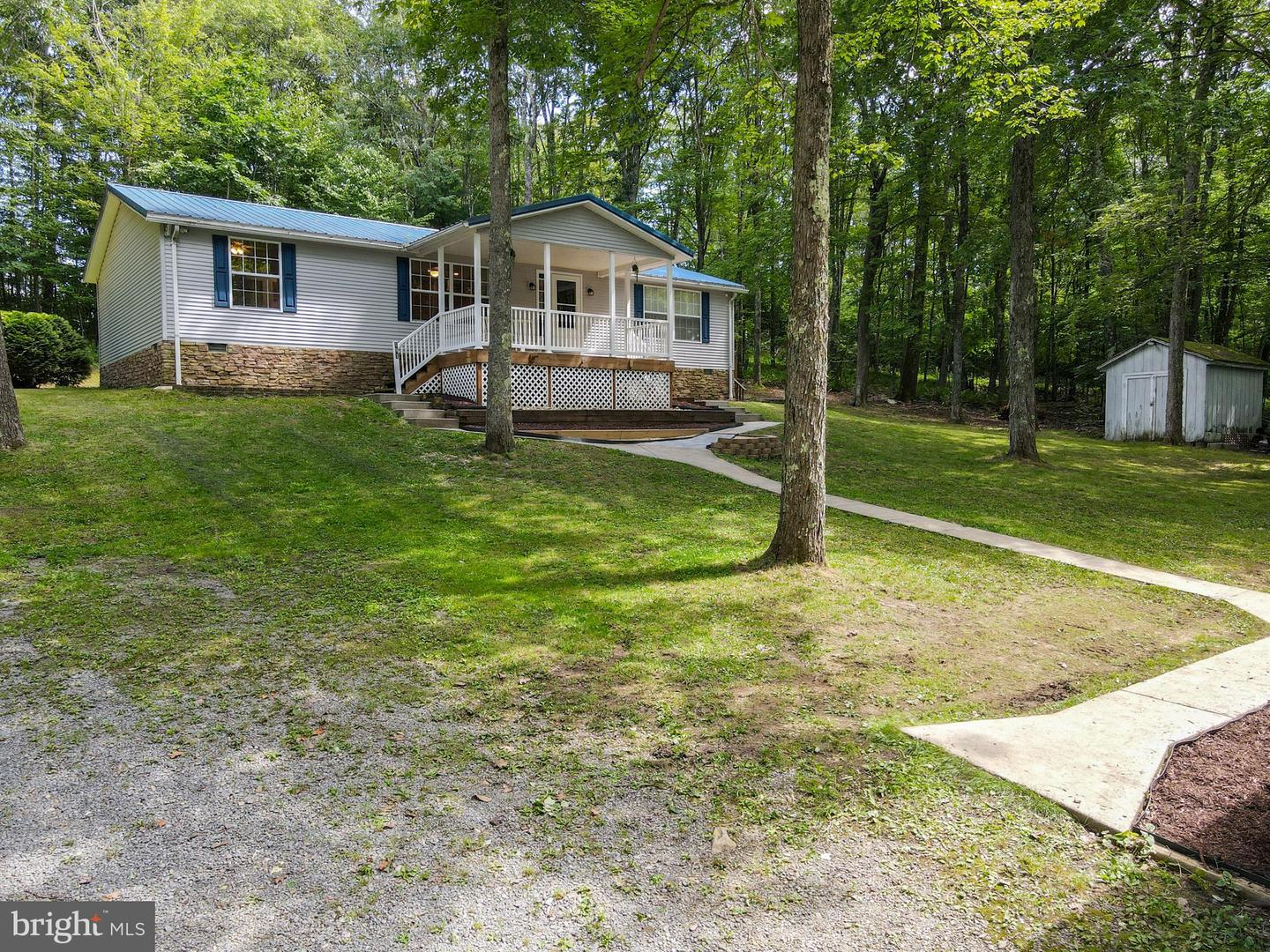 181 Glotfelty Dr Property Photo 10