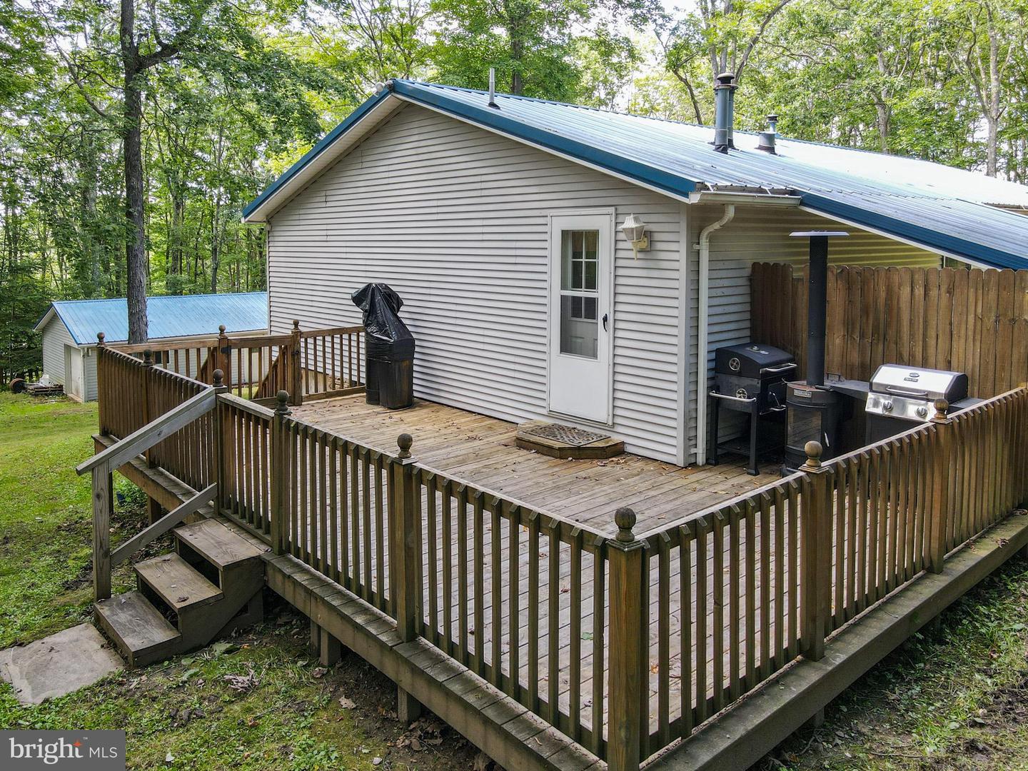 181 Glotfelty Dr Property Photo 16