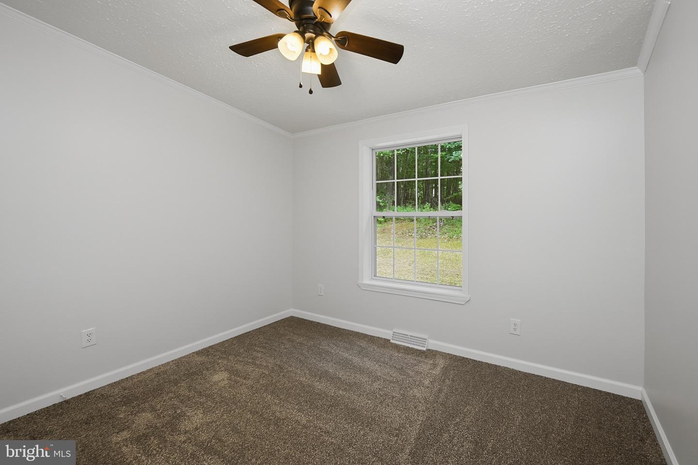 181 Glotfelty Dr Property Photo 39