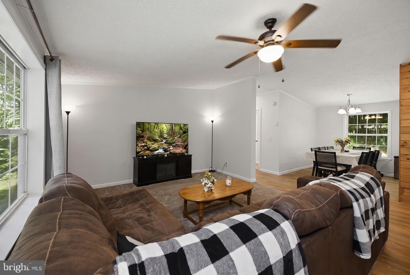 181 Glotfelty Dr Property Photo 45