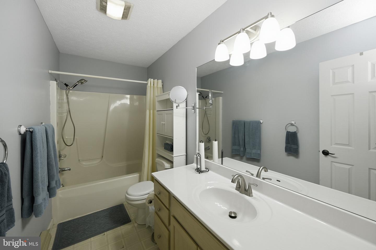 632 Limpopo Ln Property Photo 46
