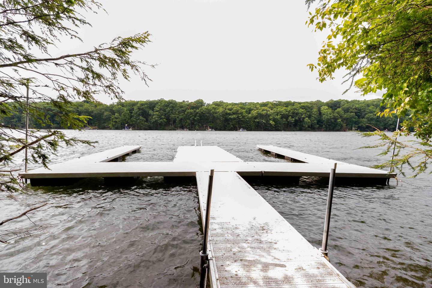 1131 Lake Shore Dr Property Photo 16