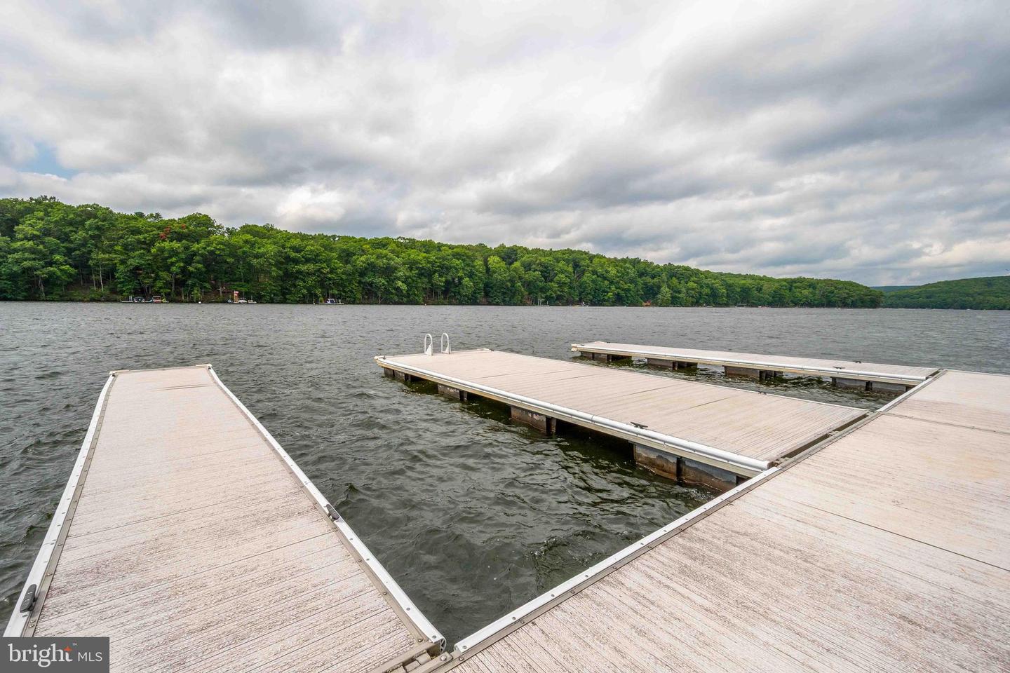 1131 Lake Shore Dr Property Photo 17