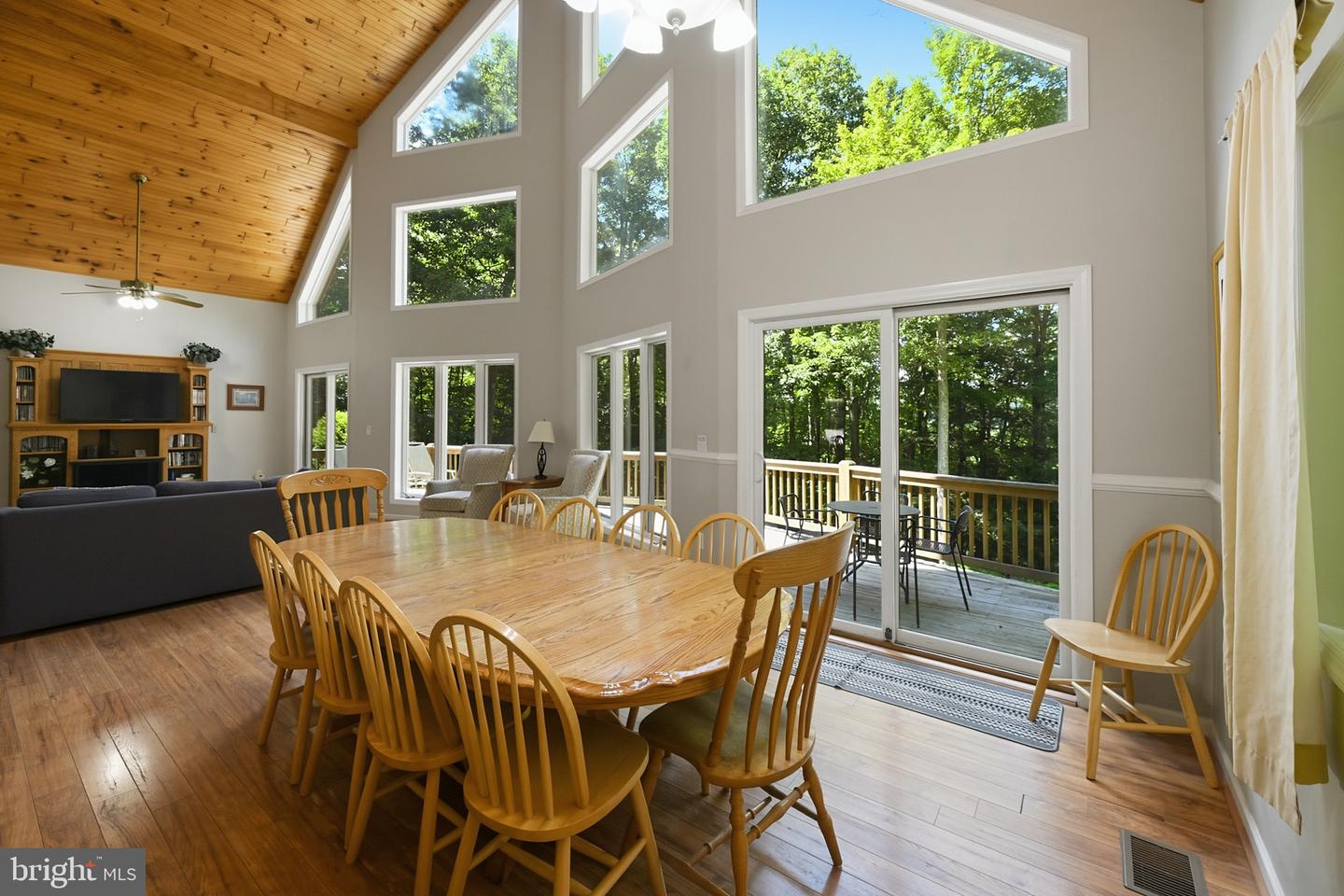 18 Mountainside Ct Property Photo 12
