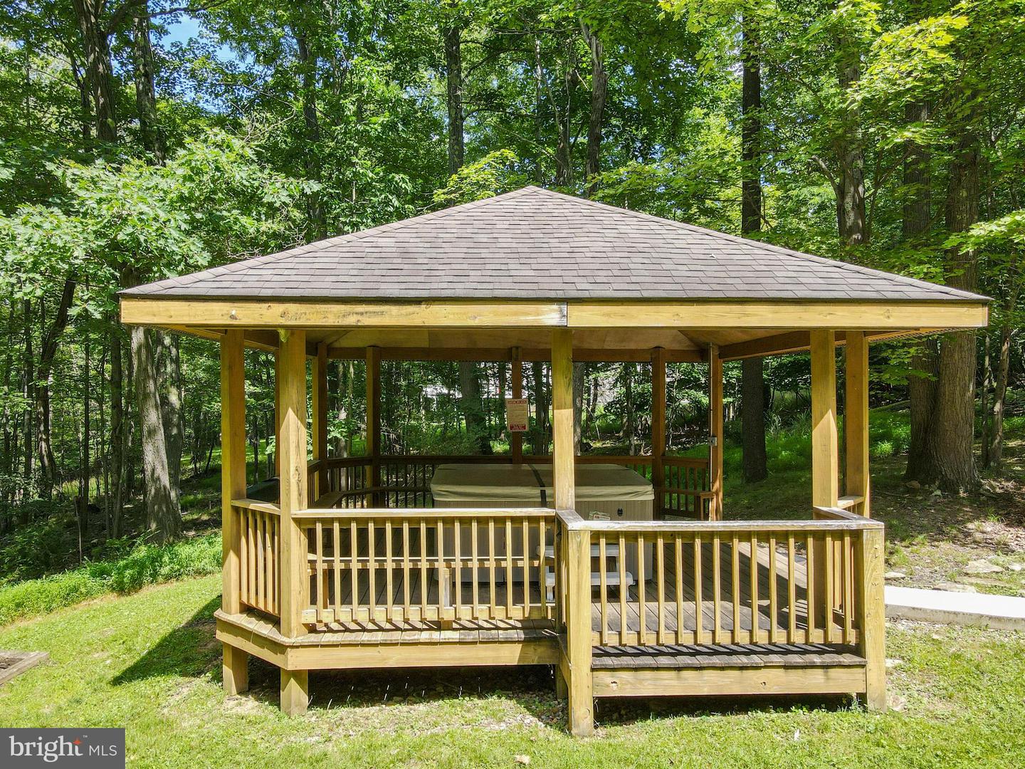 18 Mountainside Ct Property Photo 83