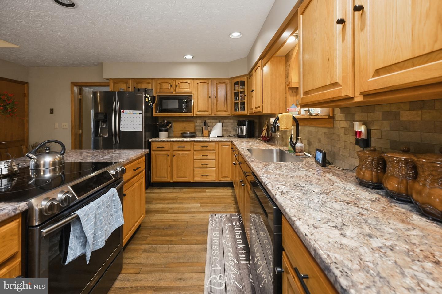 6467 Sang Run Rd Property Photo 11