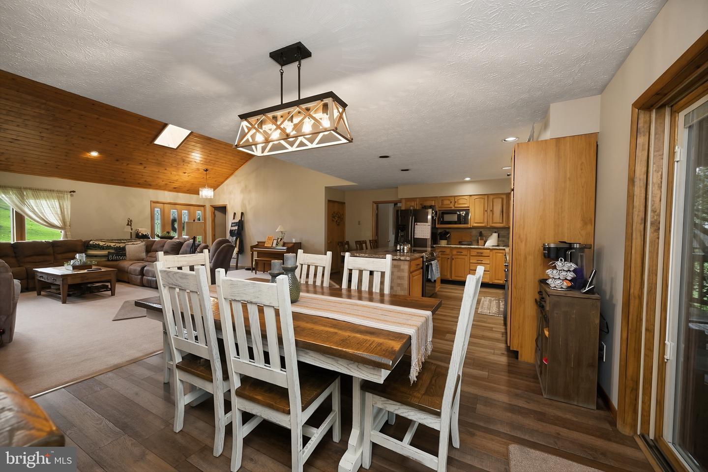 6467 Sang Run Rd Property Photo 16