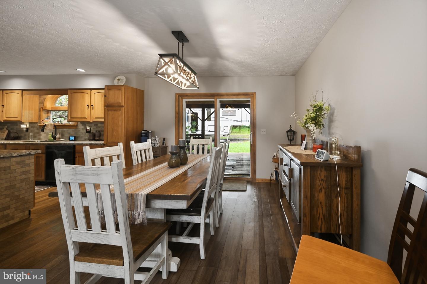 6467 Sang Run Rd Property Photo 18