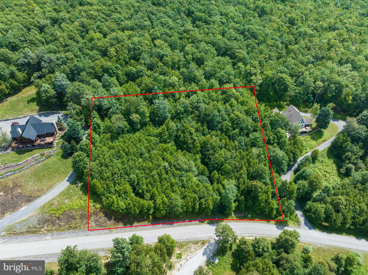 14 Woodlands Hill Lane Property Photo 4