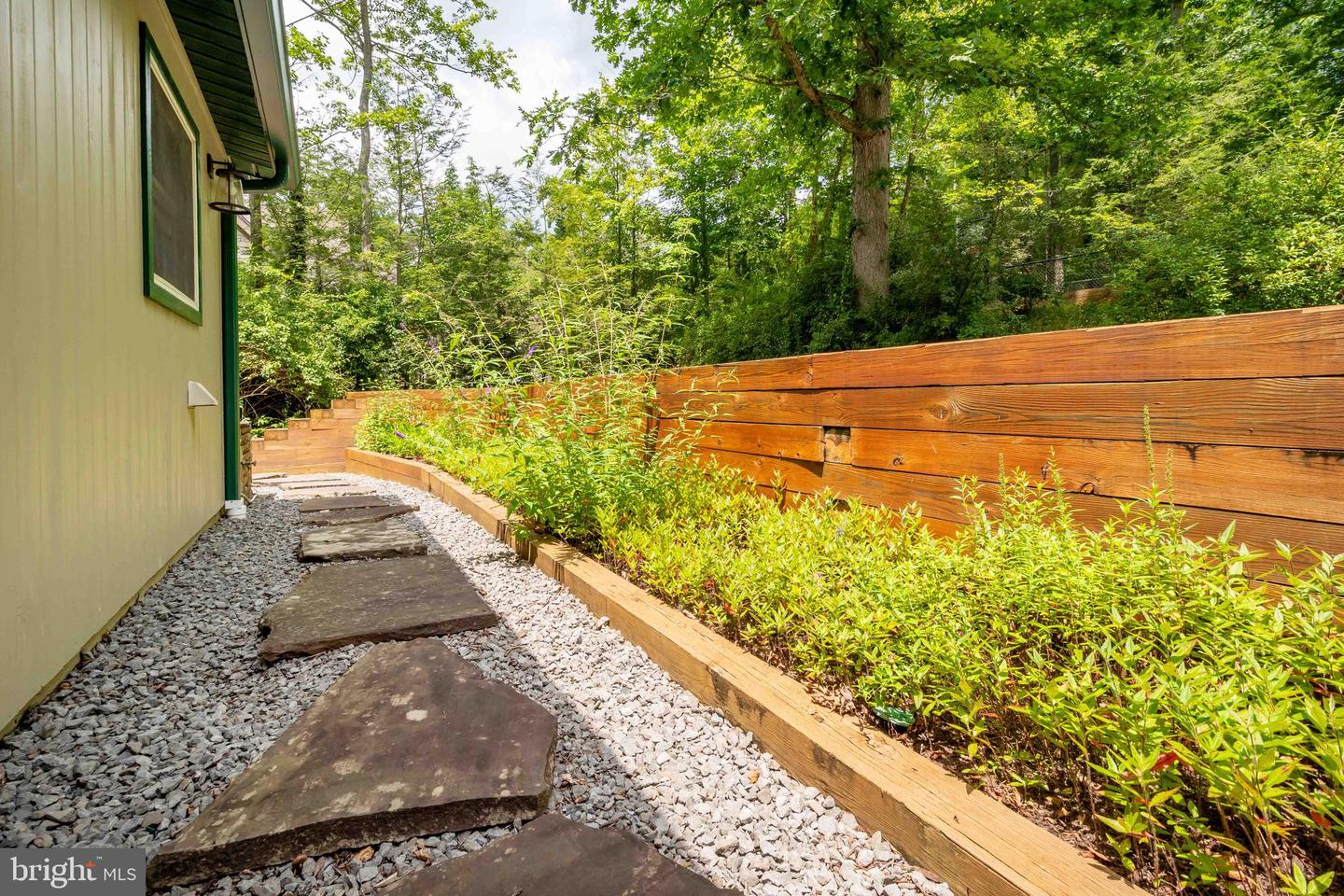 1106 Rock Lodge Rd Property Photo 54