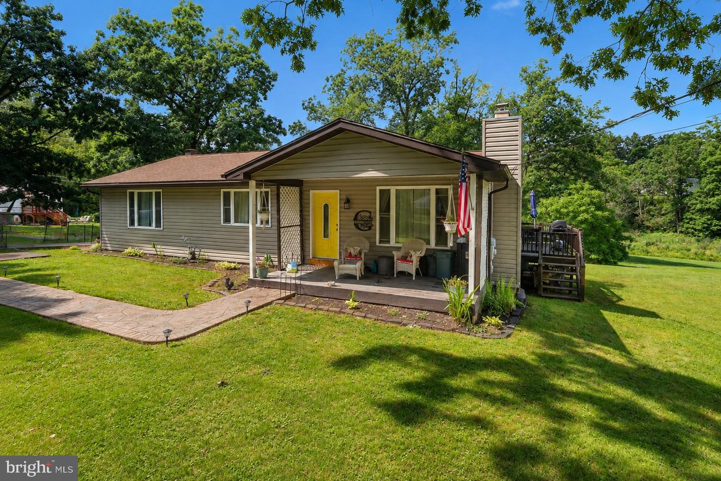 104 D STREET Property Photo 1