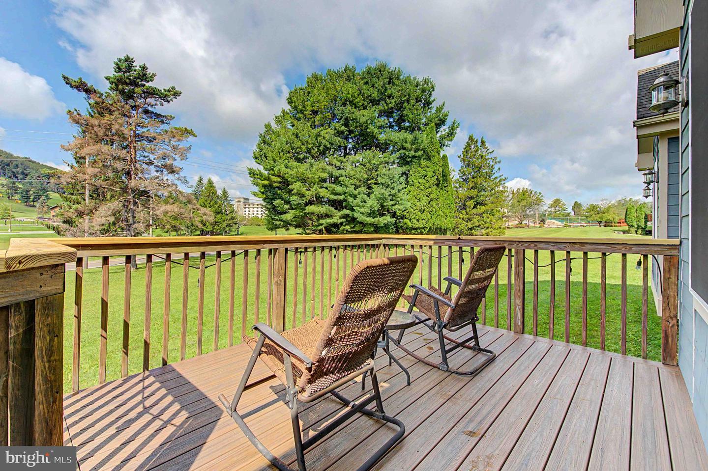 296 Lake Pointe Dr Property Photo 50