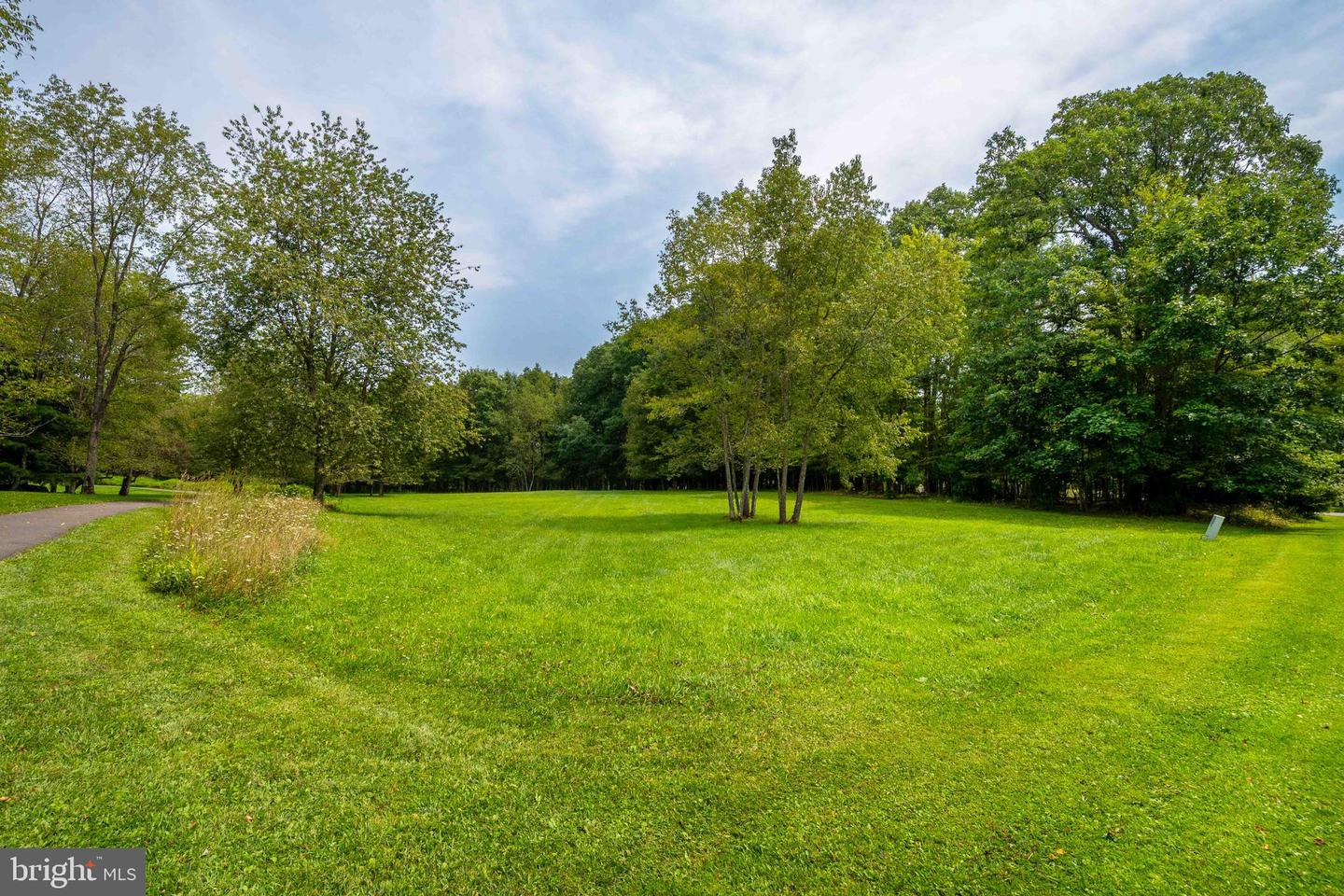 Lot 7 Heron Cv Property Photo 3