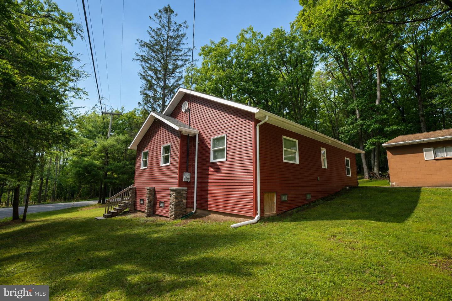 15 Sky Valley Rd Property Photo 5