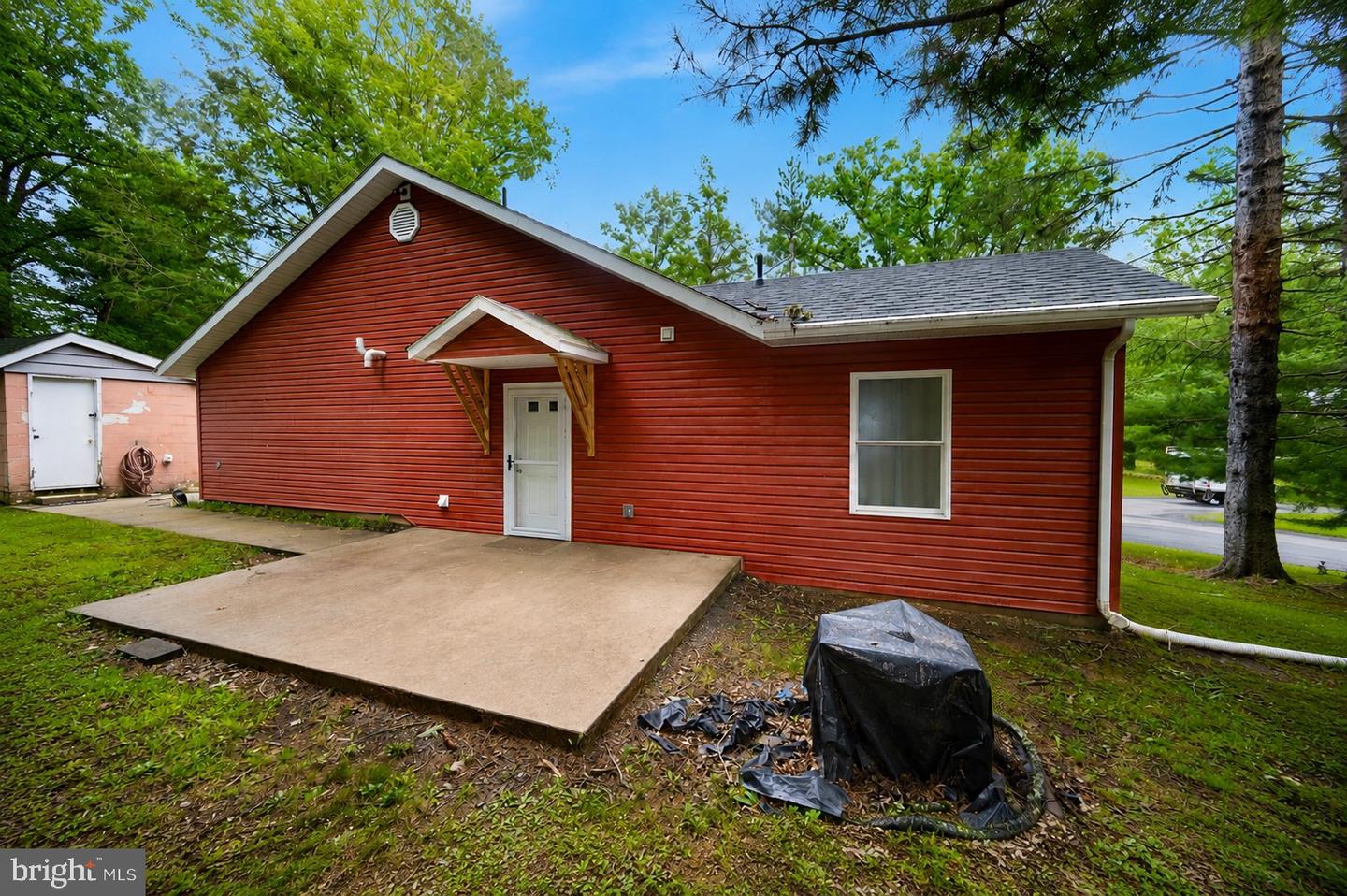15 Sky Valley Rd Property Photo 6